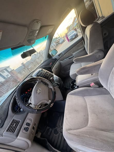 A picture of 2007 Sienna 2007