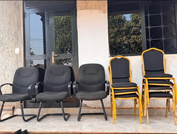 A picture of Office chairs