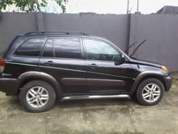 A picture of CAR FOR SALE Toyota RAV 4 2002 Sound and silent