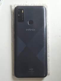A picture of INFINIX HOT PLAY SIMU IPO VIZURI SAANA