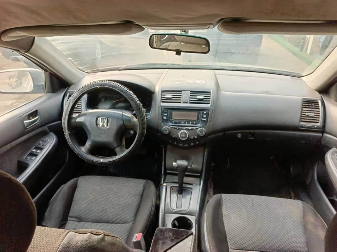 A picture of Honda accord 05 EOD 