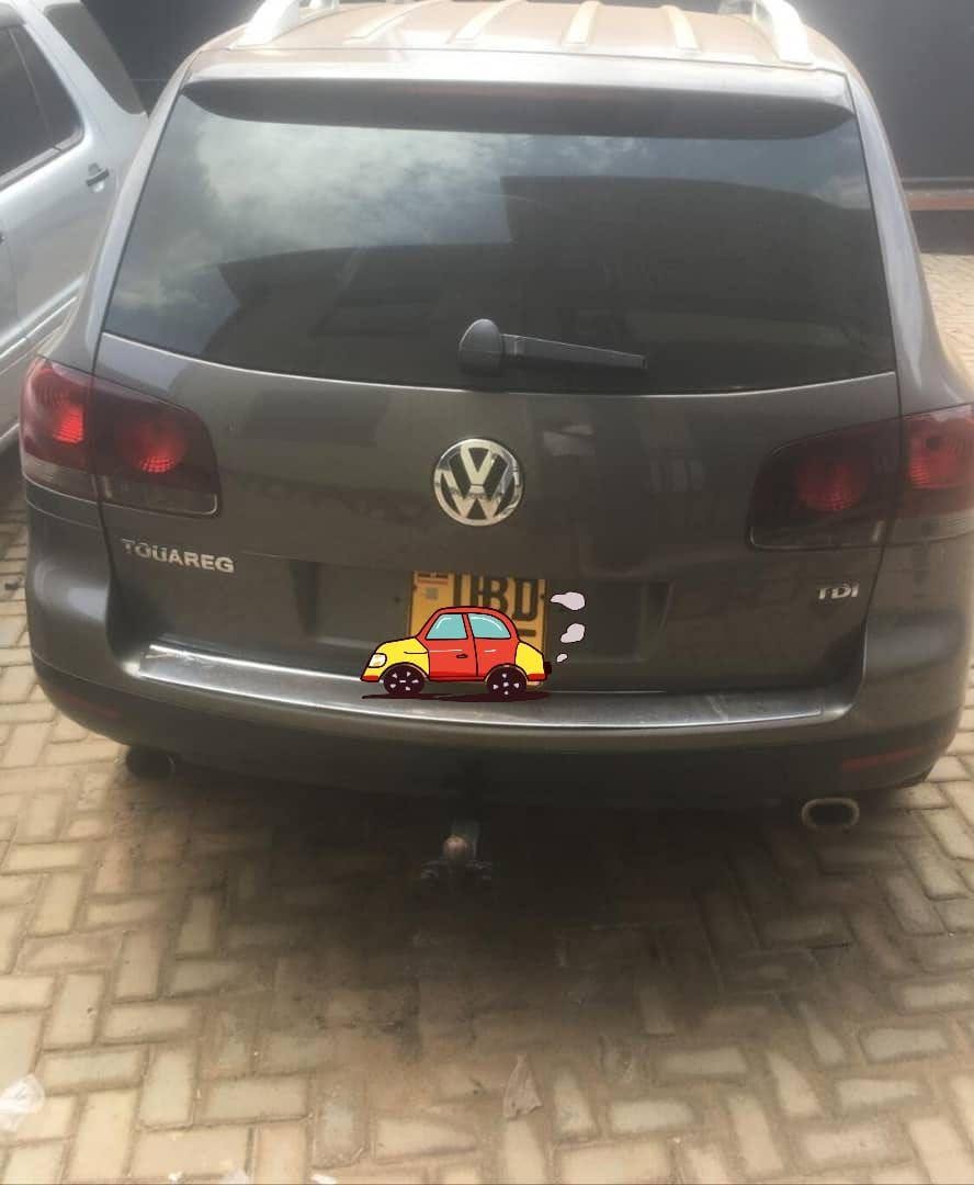 A picture of Vw tourage diesel