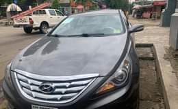A picture of Hyundai sonata 2011