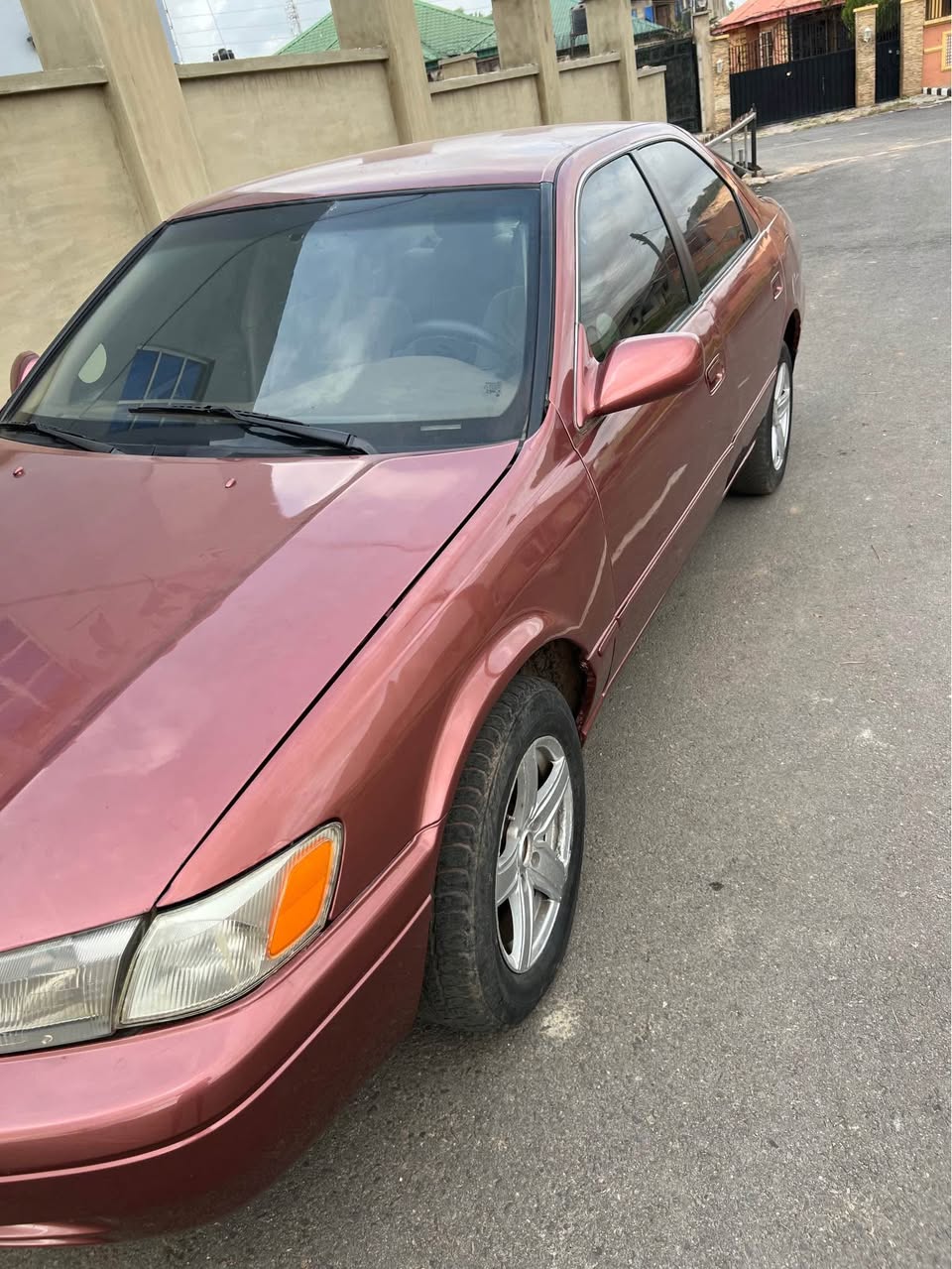 A picture of Toyota pencil Camry