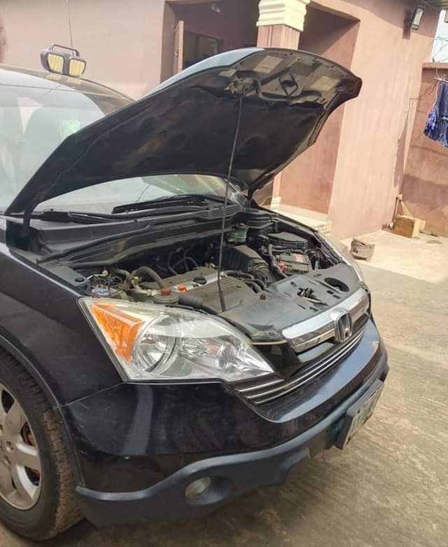 A picture of Location mainland Lagos Dealer deal can come in Am available