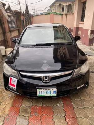 A picture of Honda civic 2008