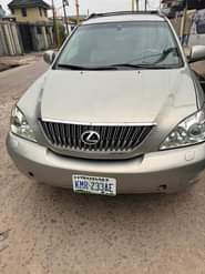 A picture of Refer and earn SUPER DEAL NIGERIA USED MAKE LEXUS MODEL