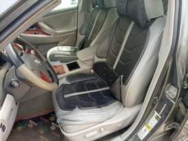 A picture of 2010 Toyota Camry Xle
