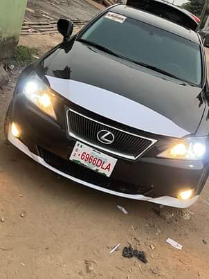 A picture of Lexus IS250
