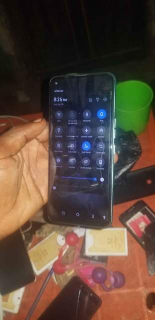 A picture of Tecno camon 17 4 2 ram 128gb 5000 mah no