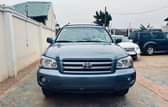 A picture of Toyota Highlander 2005