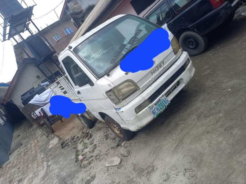 A picture of Hijet manual