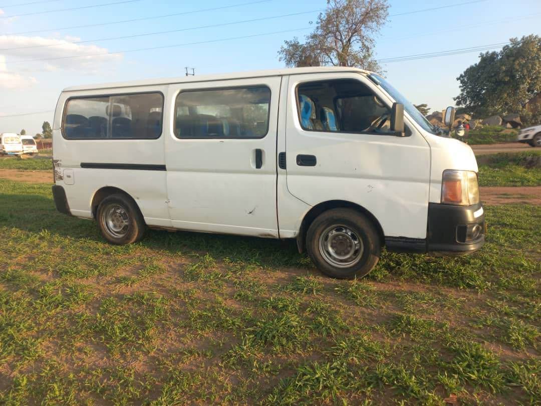 used nissan caravan