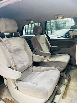 A picture of Sienna 2007 Foreign used