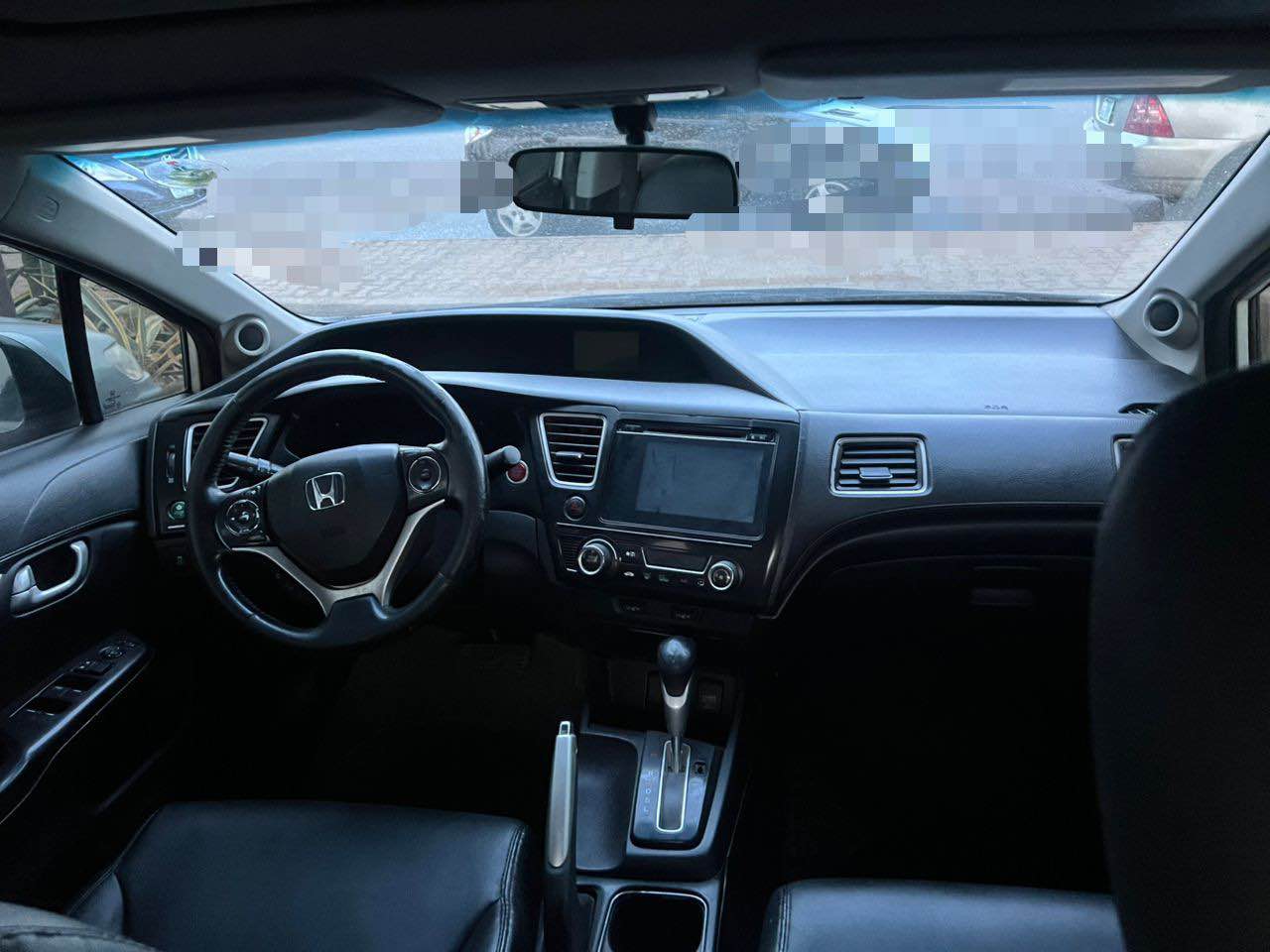 A picture of Honda civic 2013