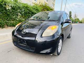 A picture of Toyota vitz new