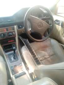 classifieds/cars mercedes