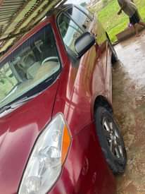 A picture of Clean Toyota sienna not register