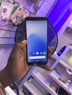 A picture of Nauza Google pixel 3A Storage 64gb bei 200k tu nipo