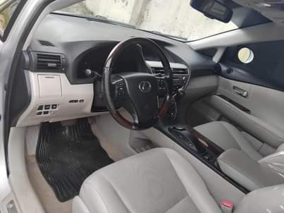 A picture of Registered Lexus Rx 350 2011 full option