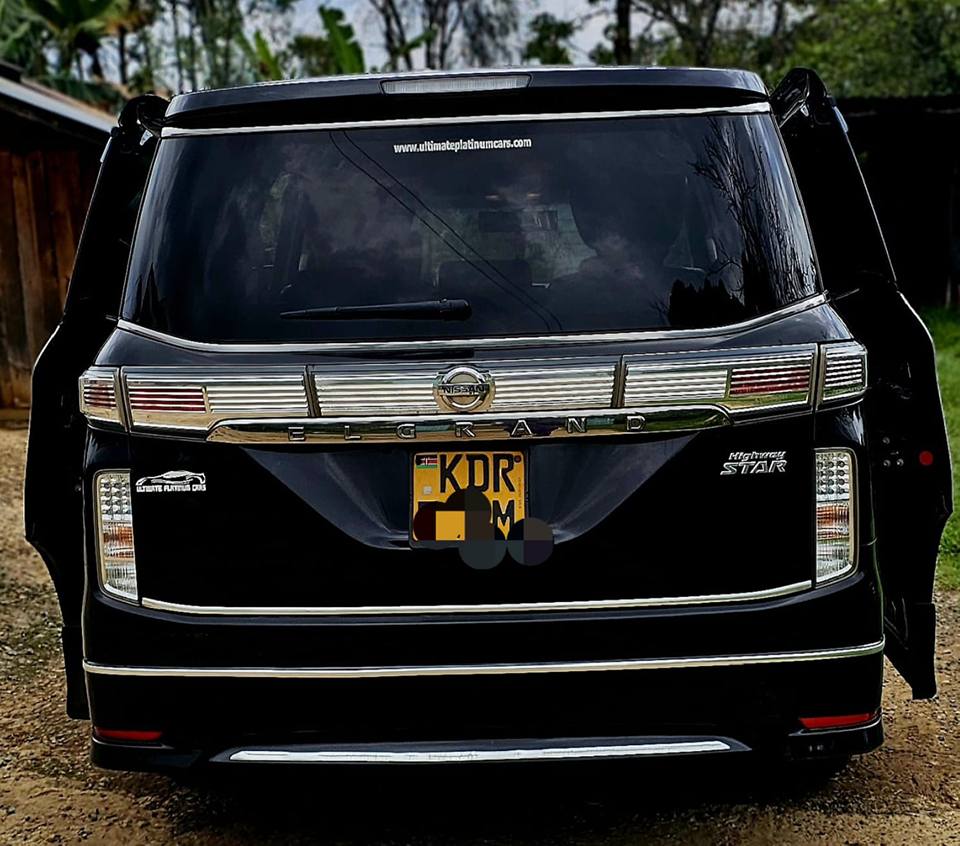 nissan elgrand