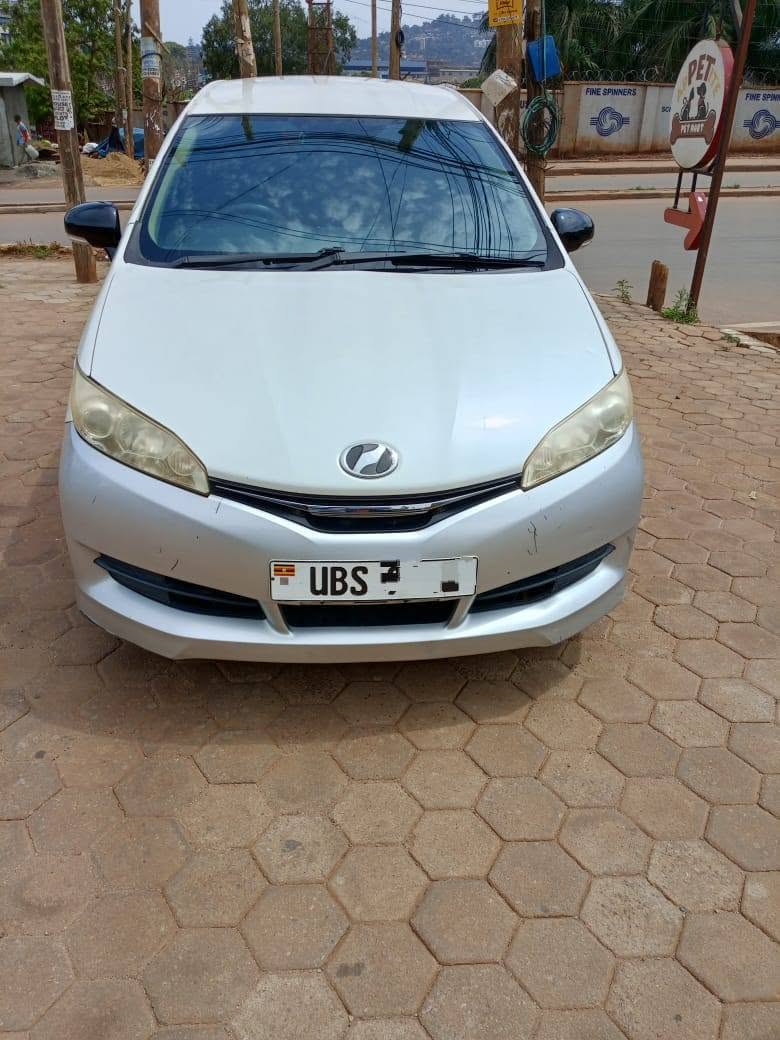 A picture of TOYOTA WISH