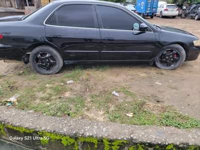 A picture of Super sound engine Automatic gear Painted Buy and drive 1