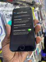 A picture of iPhone 8 64gb