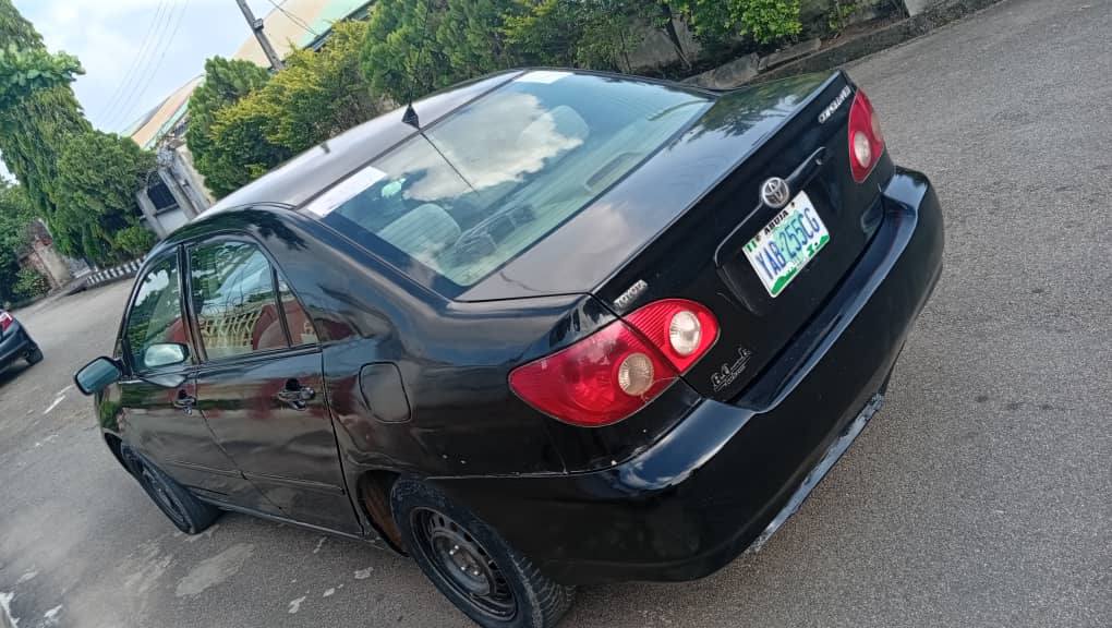 A picture of Corolla 06