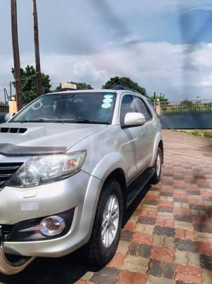 used toyota fortuner