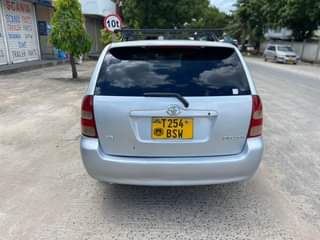 A picture of TOYOTA FIELDER
