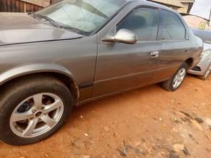A picture of TOYOTA CAMRY ENVELOPE PAINTED FOR SALE ENGINE GEAR AC PRICE
