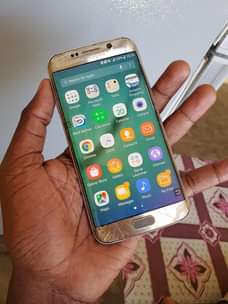 A picture of S6 edge