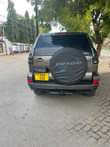 A picture of Prado for sale call 0657633355