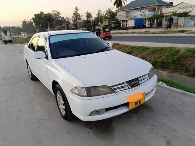 A picture of Toyota Carina cc1490 Bei million 9 Full a c full