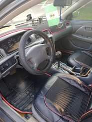 A picture of Toyota Camry Droplight Engine is Sound V6 Catalyst Intact Gear