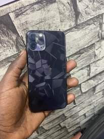 A picture of Iphone 11 pro