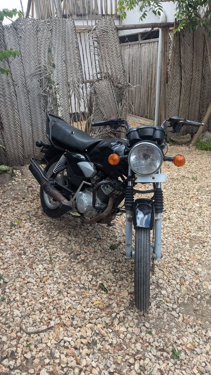 A picture of TVS 125CC