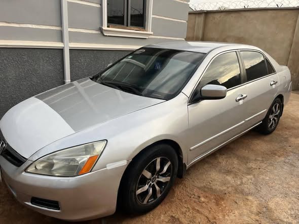 A picture of Honda Accord 2007