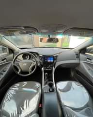 A picture of Komoko Motors FRESH OFF D BOAT 2011 HYUNDAI SONATA SPORT