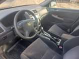 A picture of Honda accord 05