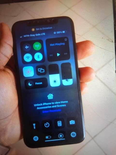 A picture of iPhone X