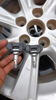A picture of Buy from us we deliver nation wide Auto parts store