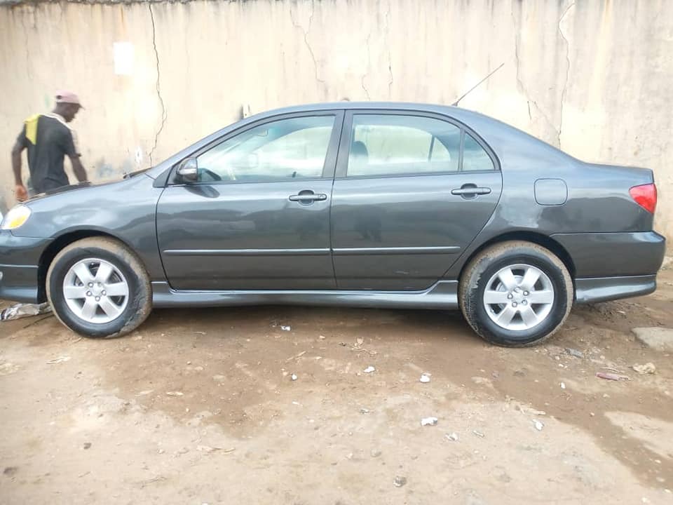 A picture of Toyota Corolla Sport 2006