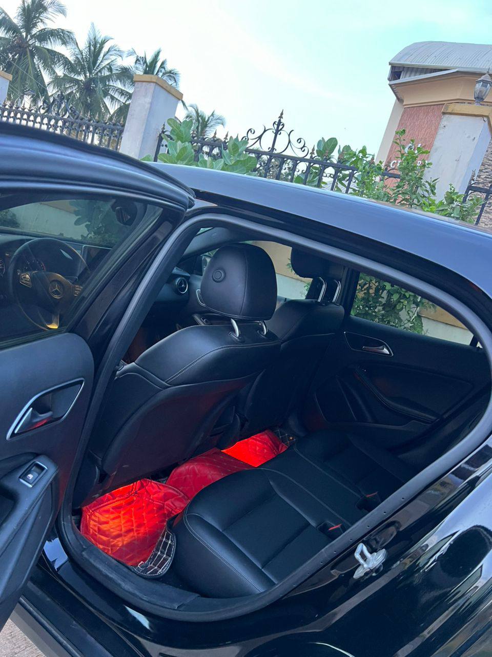 A picture of Benz GLA250 2017 model 15m