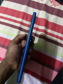 A picture of Infinix Hot 10 T ram 4 gb 64 battery 24