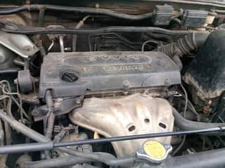 A picture of Toyota Highlander 04