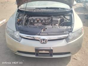A picture of Honda civic I robot Buy and drive 2m Kaduna 07039409353