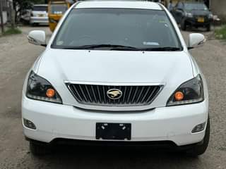 A picture of TOYOTA HARRIER 240G CALL 0684900691