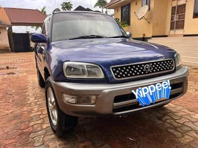 A picture of RAV4 OLD SHORT CHASIS 3 DOORS 3S ENGINE FULL AC